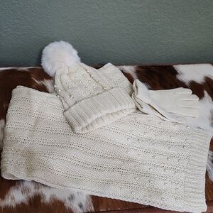 Winter Hat Scarf And Glove Set New
